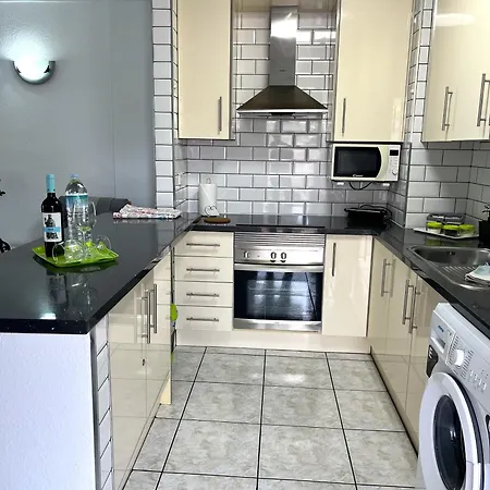 Estudio Cristianos-tenerife- لوس كريستيانوس