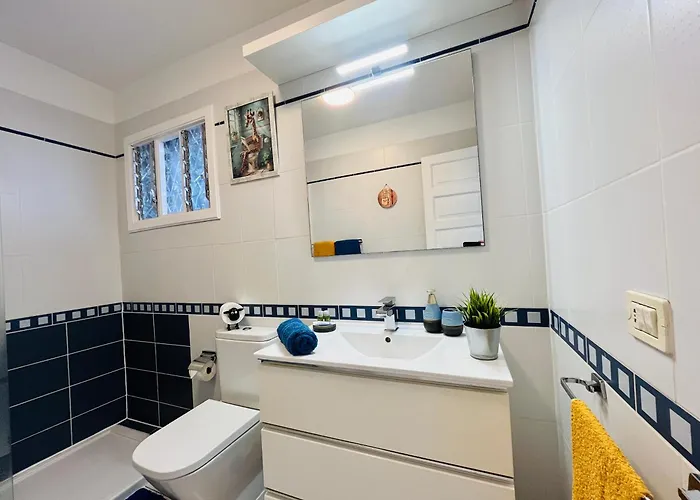 Estudio Cristianos-tenerife- * Los Cristianos (Tenerife)